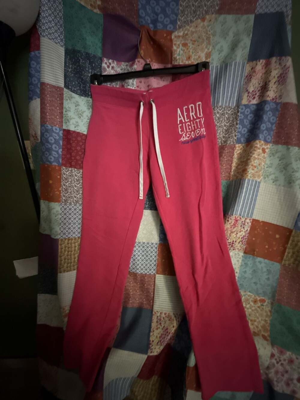 Aeropostale Aero Eighty Seven New York City Pink Sweatpants